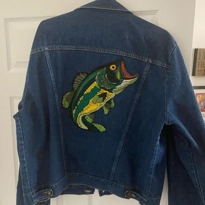 XL Rustler Jean Jacket with Bass on it